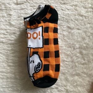 snoopy halloween socks